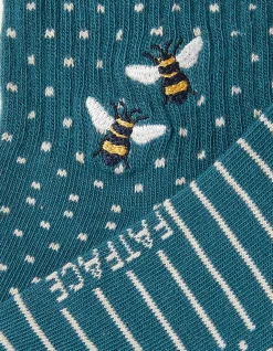 1 Pack Embroidered Bee Rib Socks