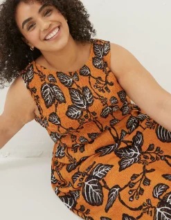 Anna Vine Floral Midi Dress