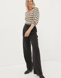 Blake Wide Leg Drape Trouser