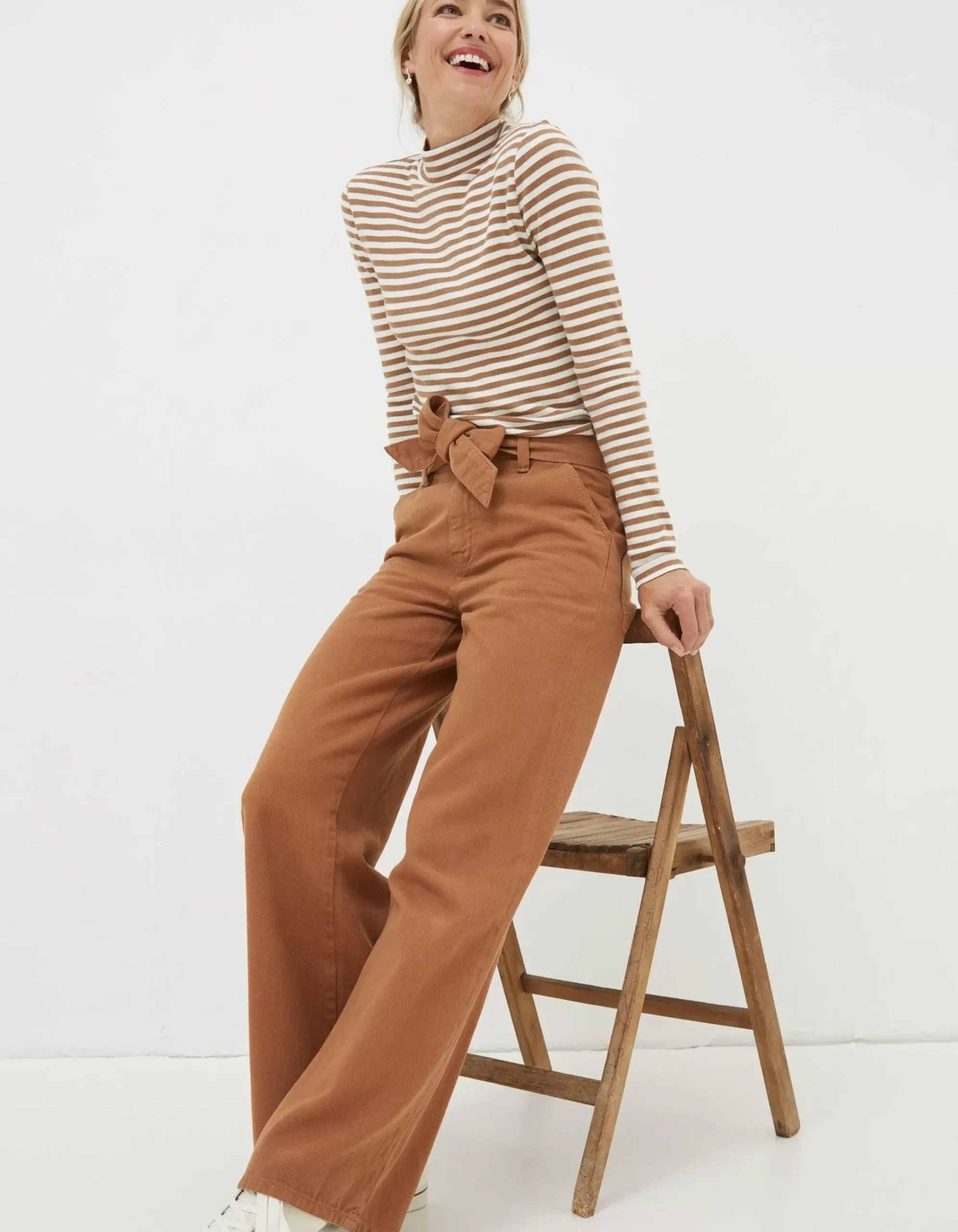 Bodi Belted Drape Trousers