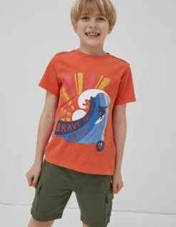 Brave The Waves Graphic T-Shirt