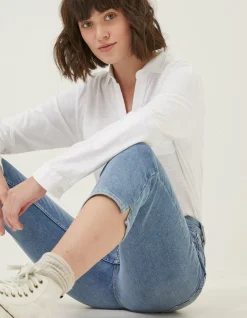 Capri Sway Slim Jeans