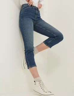 Capri Sway Slim Jeans