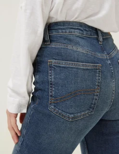 Capri Sway Slim Jeans