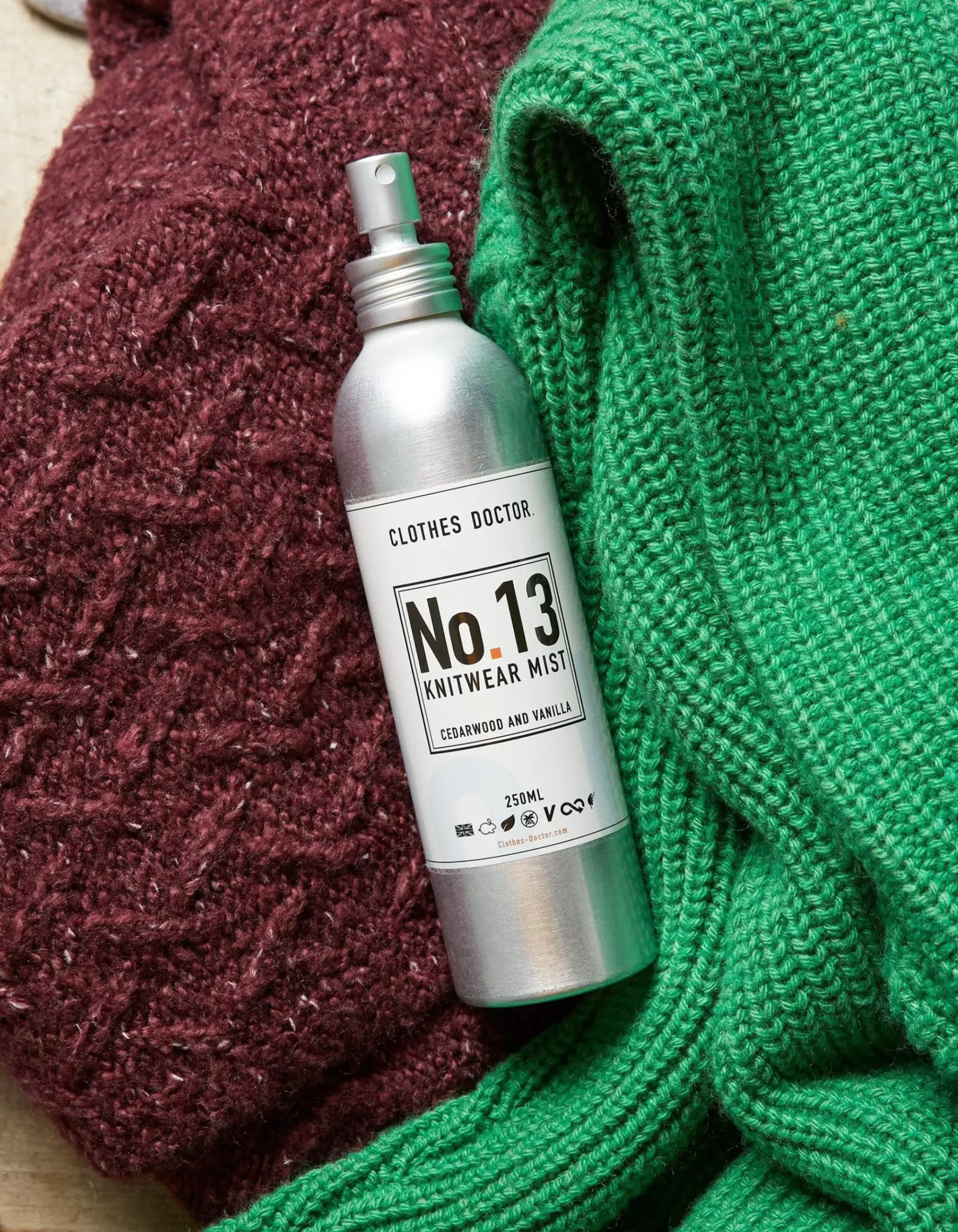 Cedarwood And Vanilla Knitwear Mist