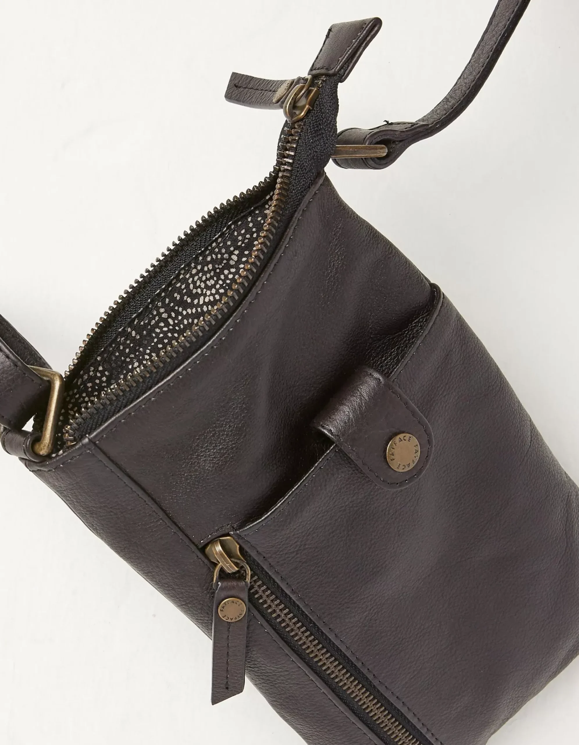 Essie Multi Zip Phone Bag