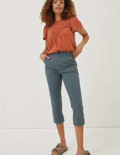 Farnham Cropped Chinos