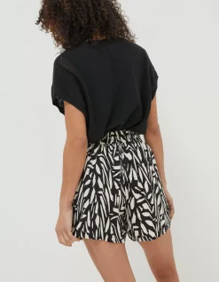 Fiona Paint Stroke Shorts