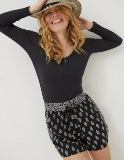 Flippy Batik Floral Shorts