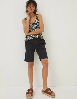 Flora Paint Stroke Vest