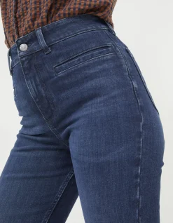 Fly Flare Jeans