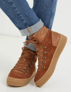 Georgie Hybrid Hiker Boots
