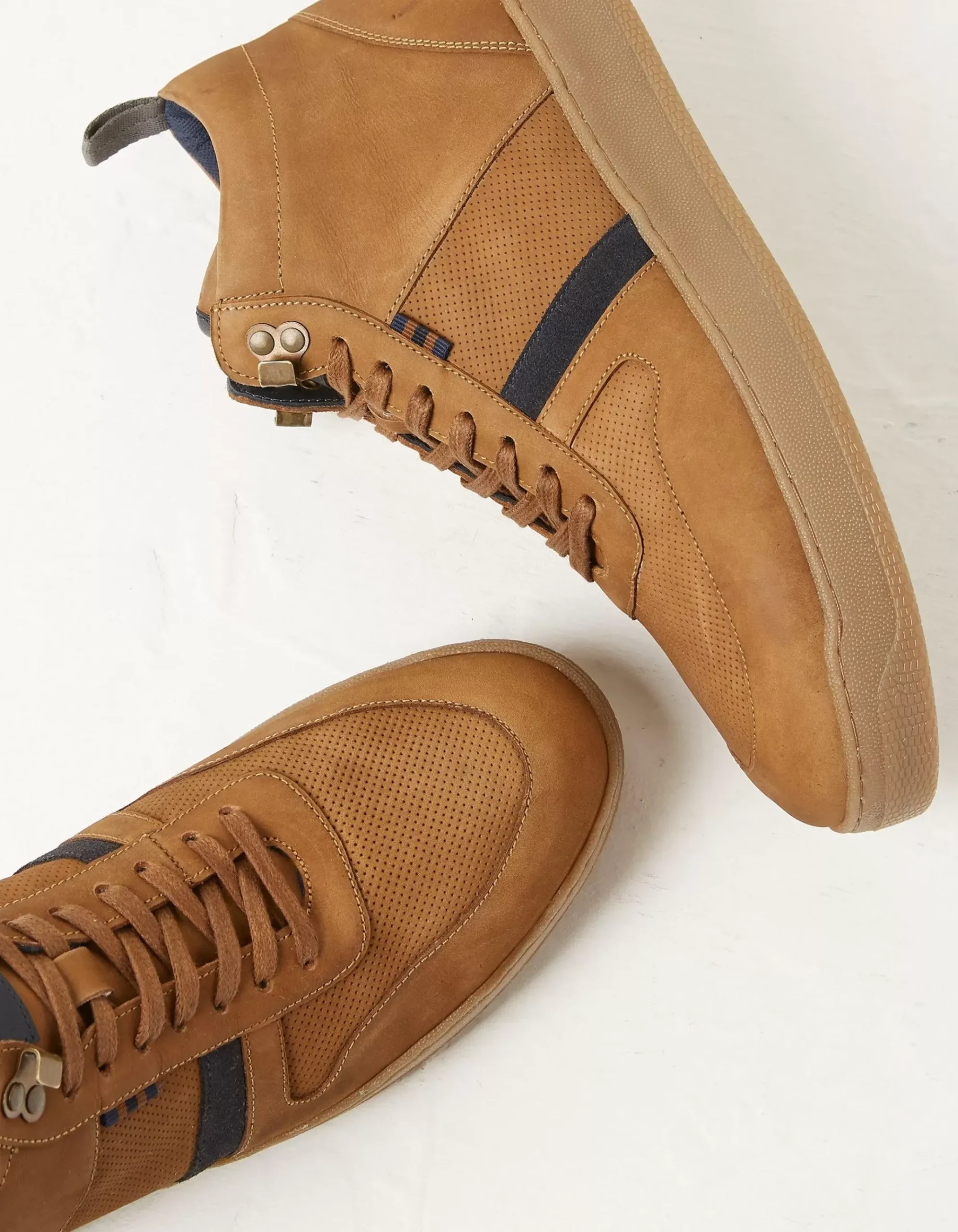 Jacob High Top Trainer