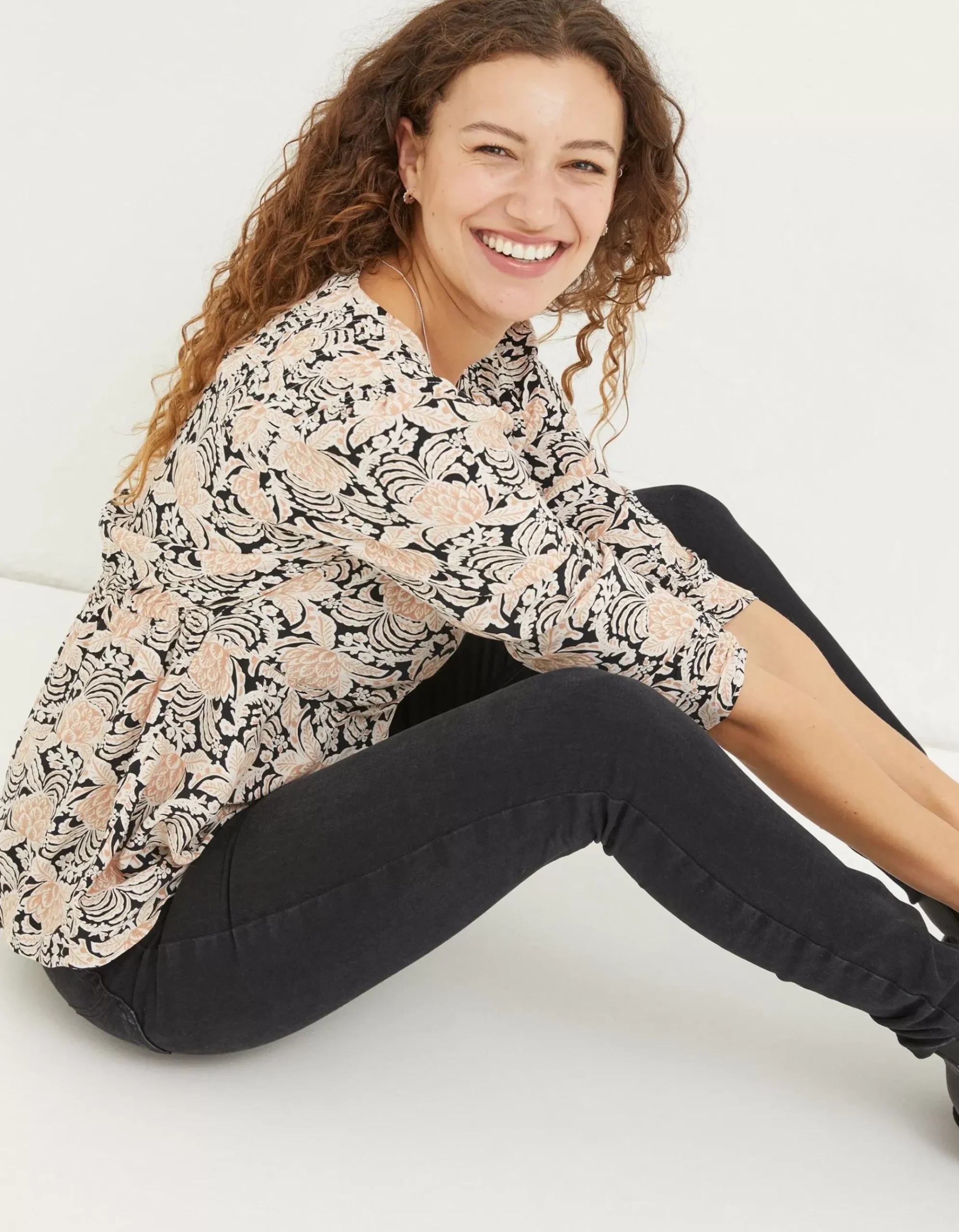 Kinsey Damask Floral Blouse