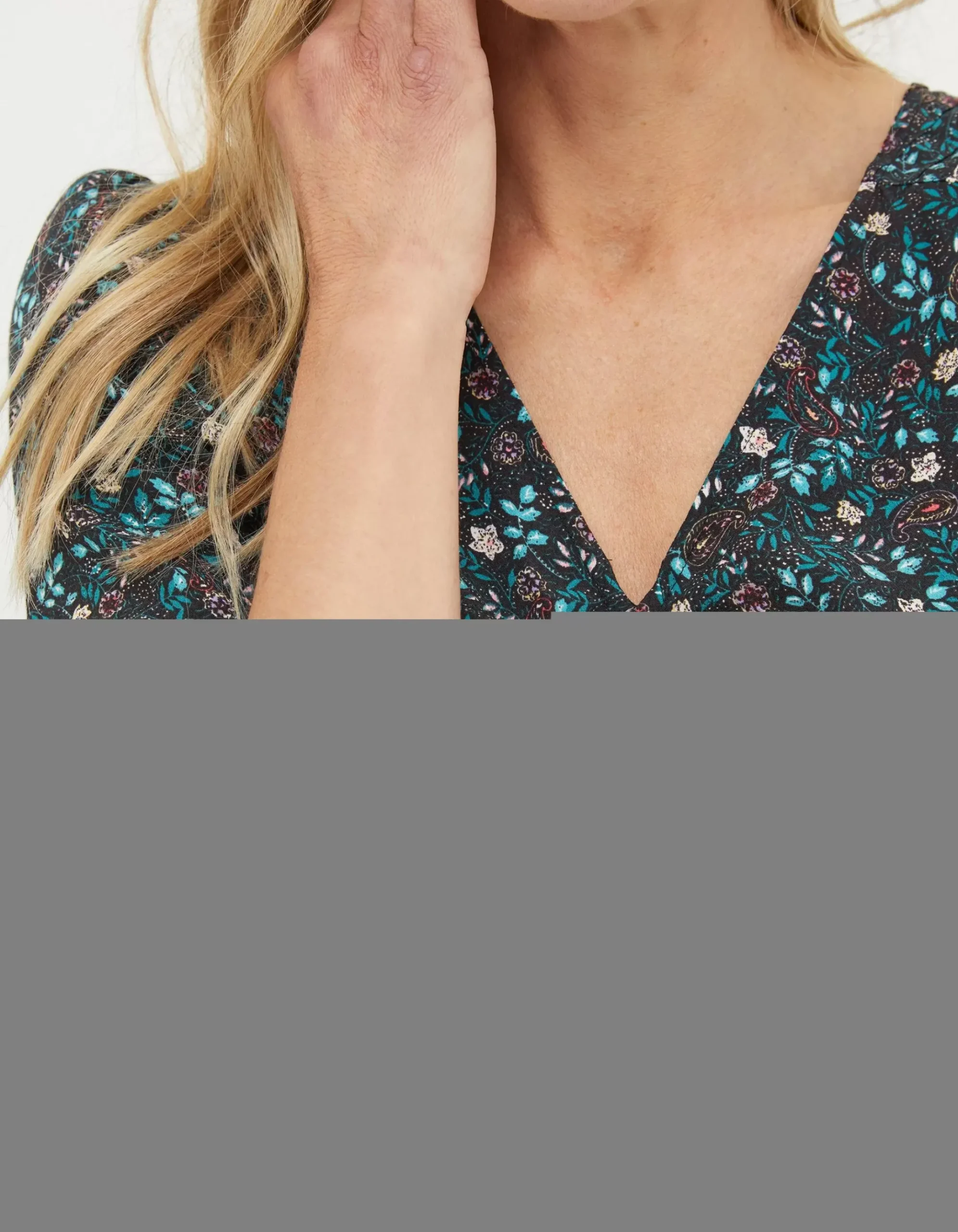 Kinsey Evergreen Blouse