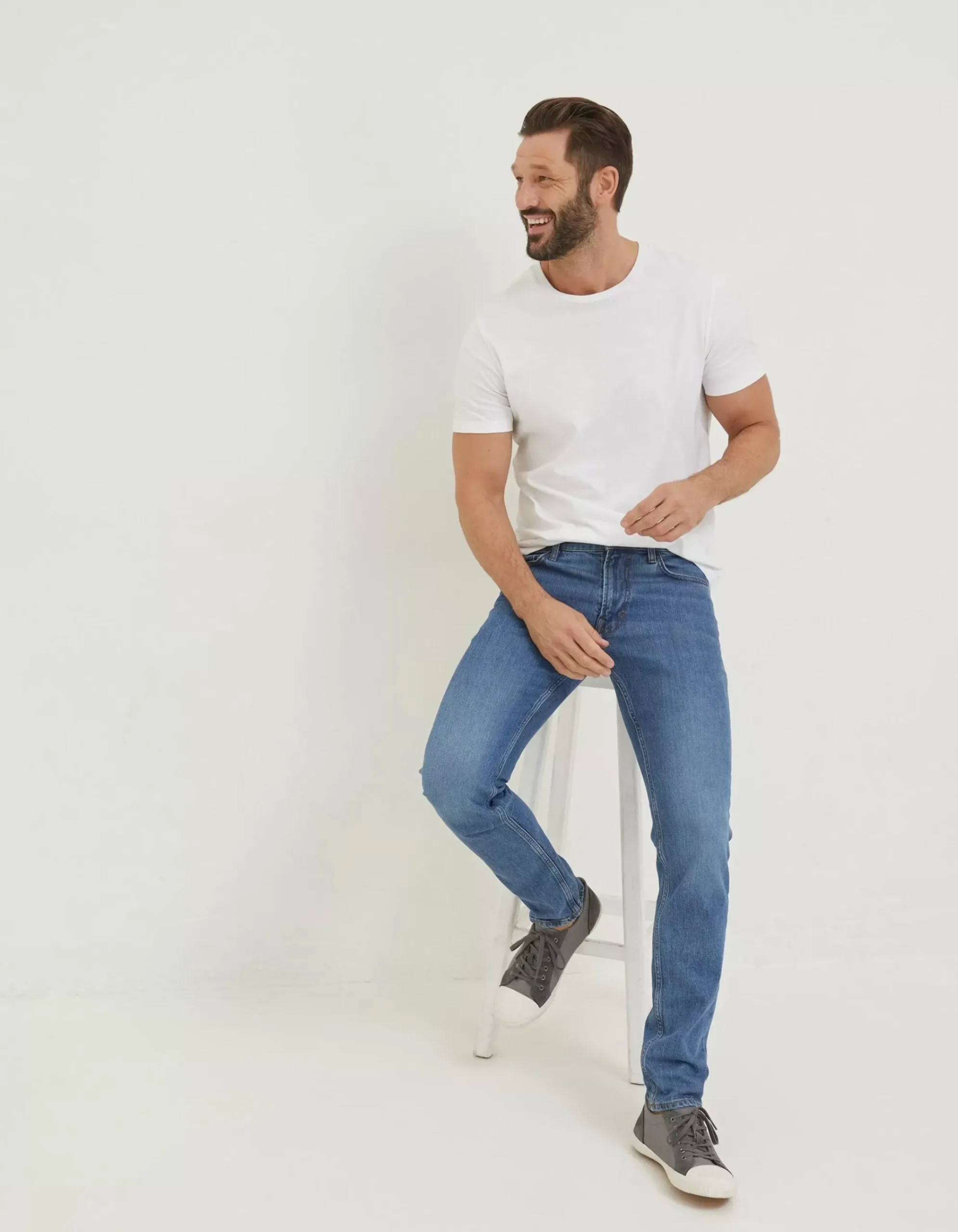 Lean Slim Light Wash Jeans
