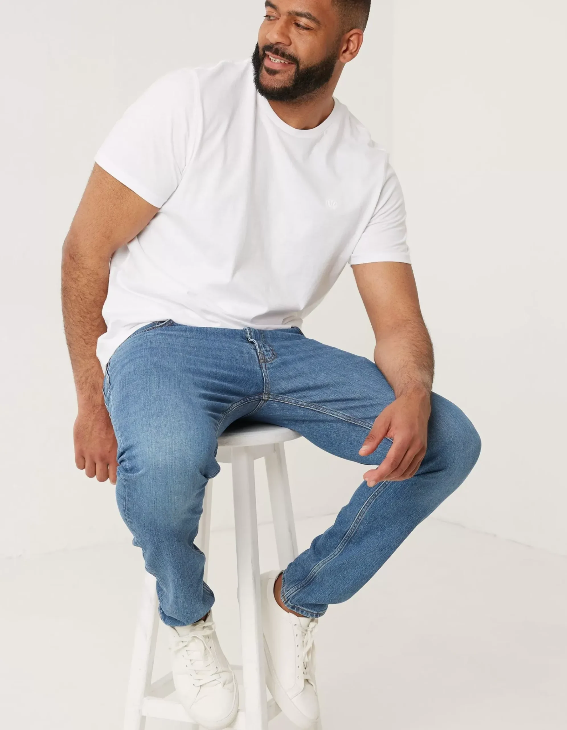 Lean Slim Light Wash Jeans
