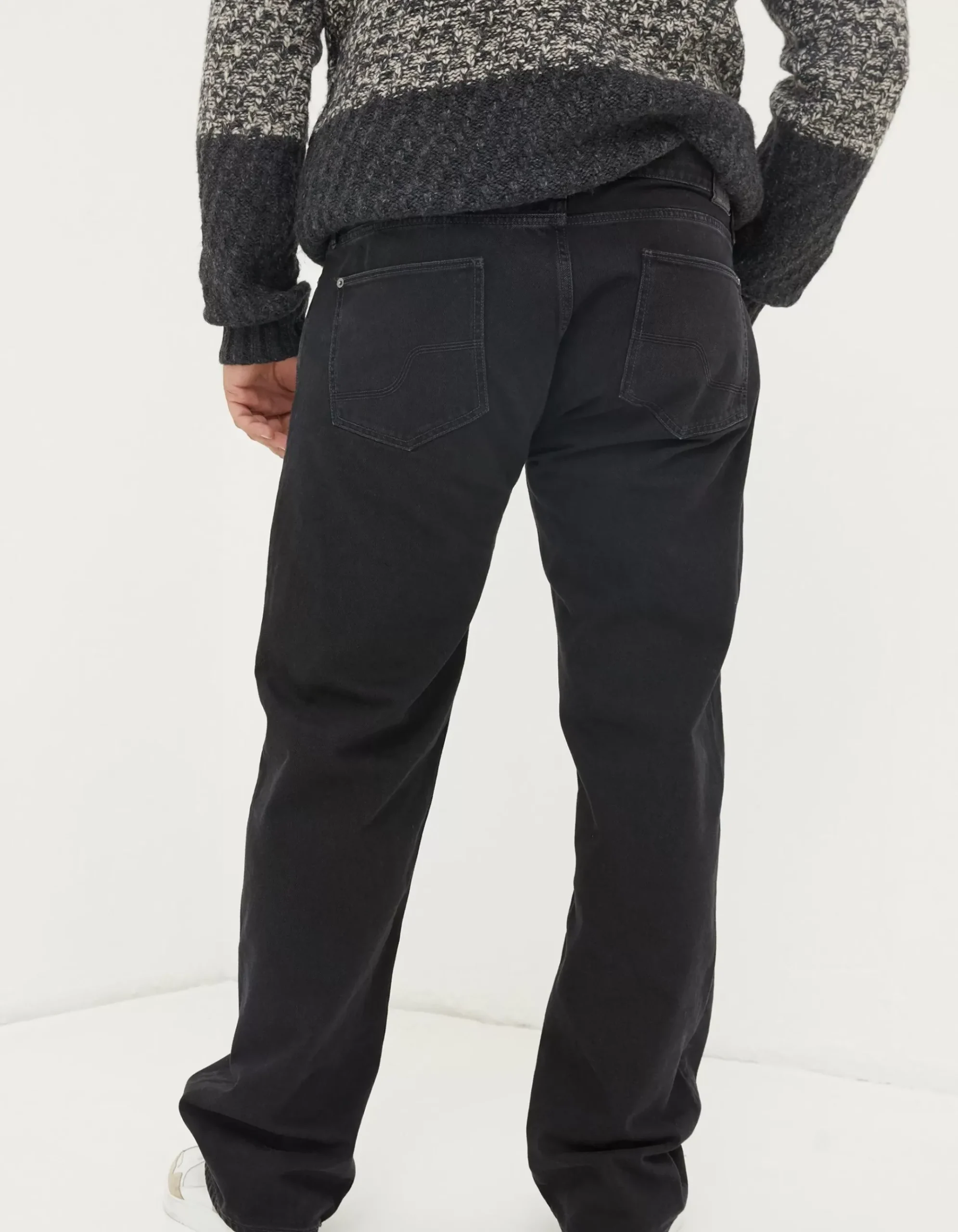 Loose Fit Jeans