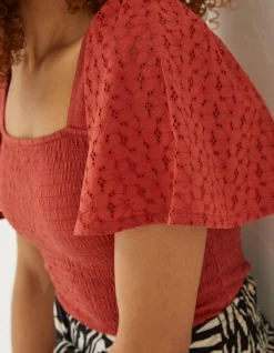 Lucy Top
