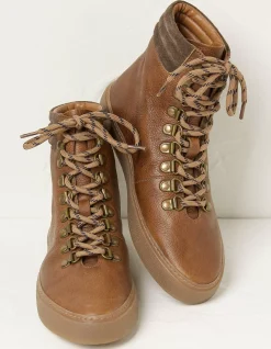 Nicky Hybrid Hiker Boots