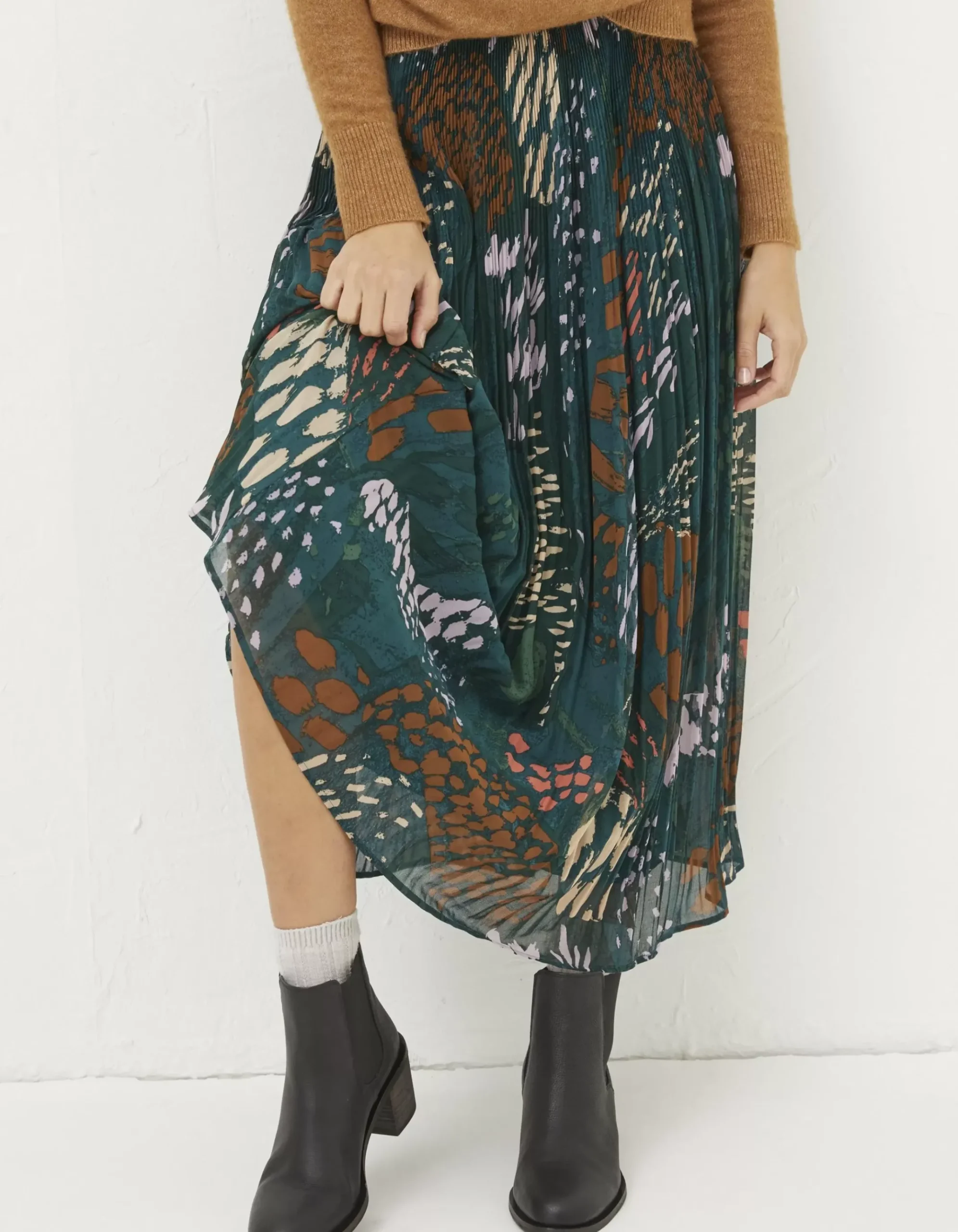 Paignton Landscape Pleated Midi Skirt