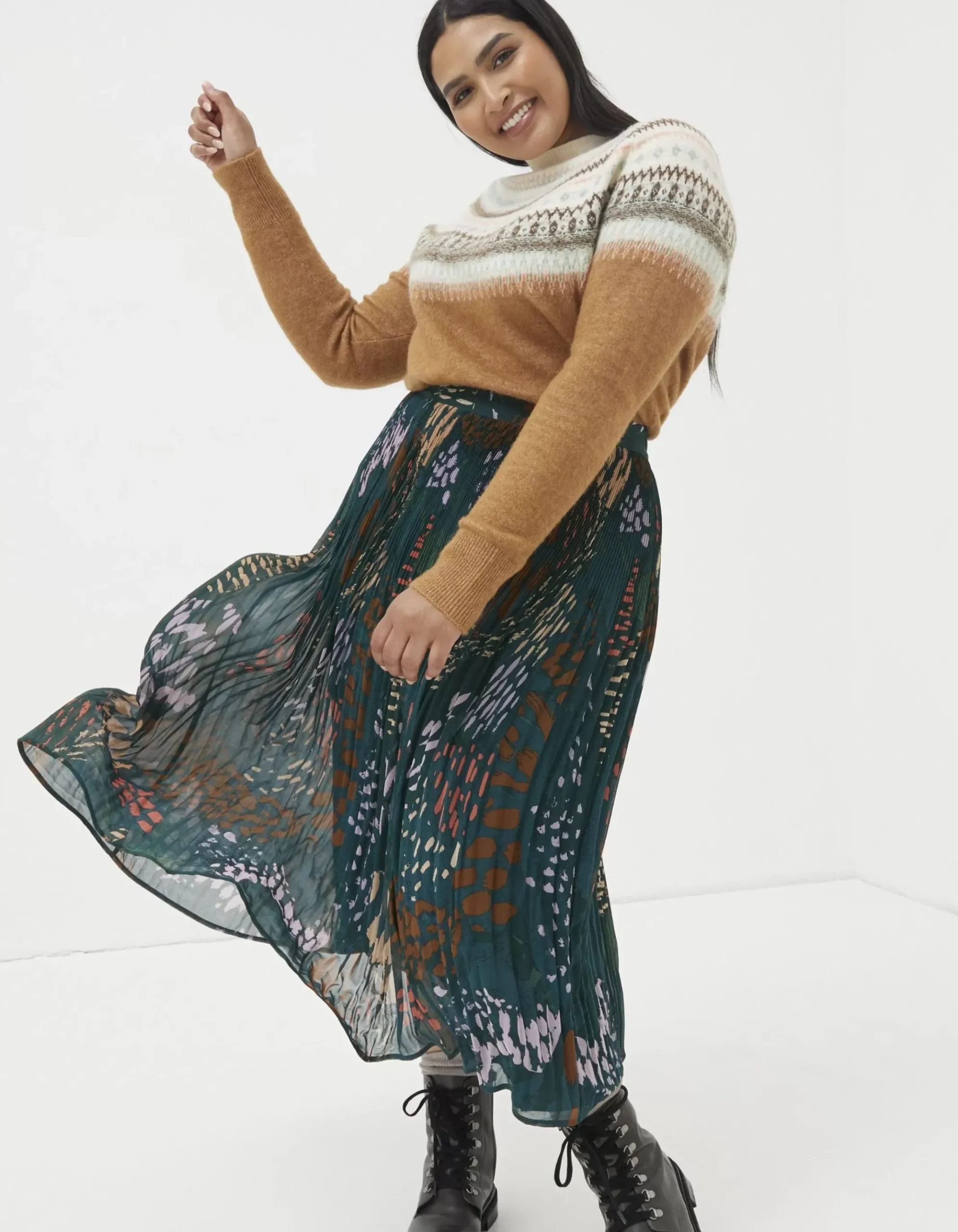Paignton Landscape Pleated Midi Skirt