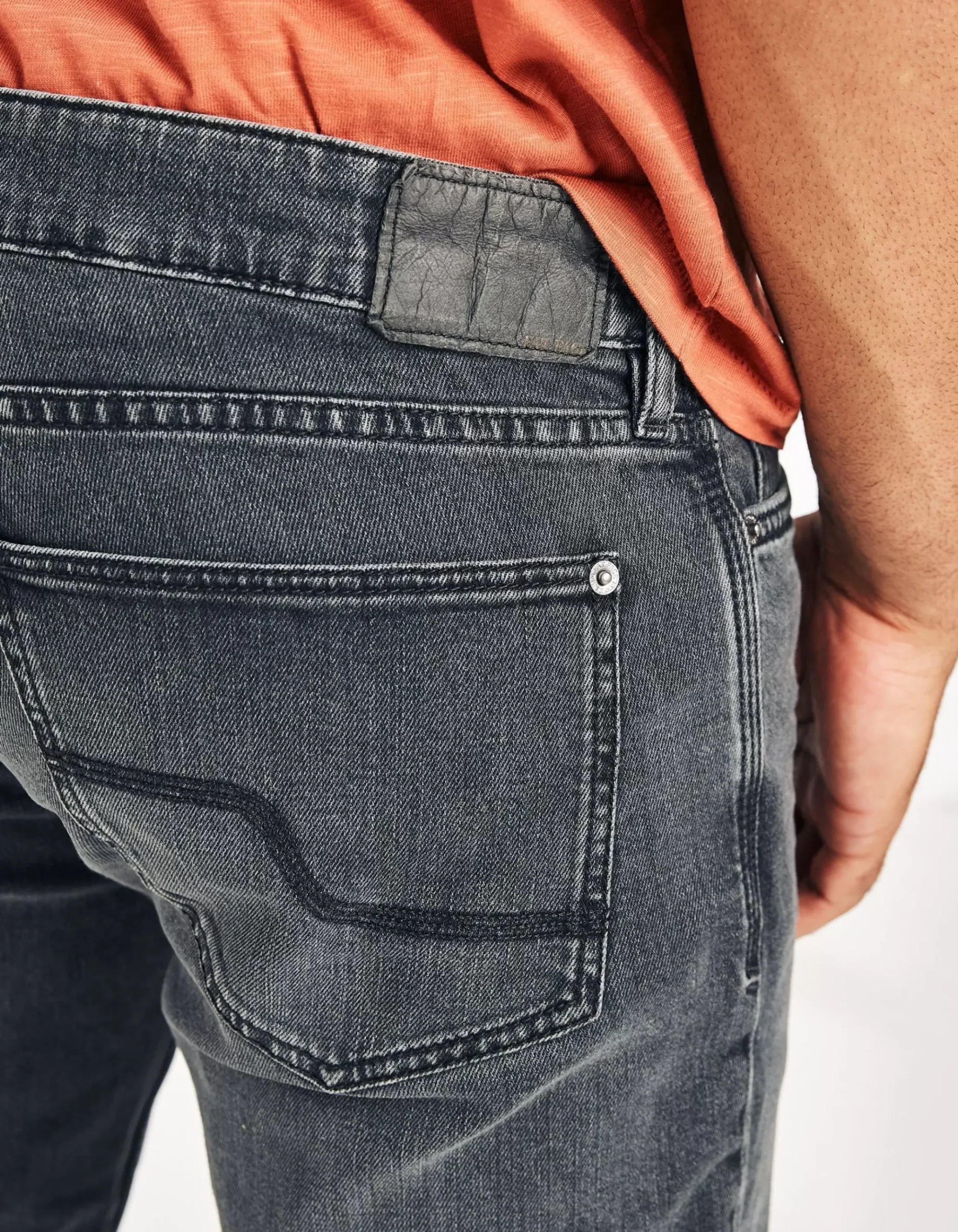 Slim Wash Jeans
