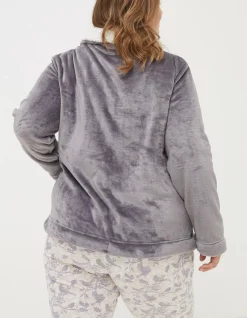 Snuggle Top