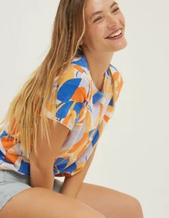 Stencil Floral Knitted Top