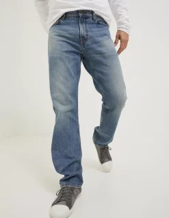 Straight Authentic Wash Jeans