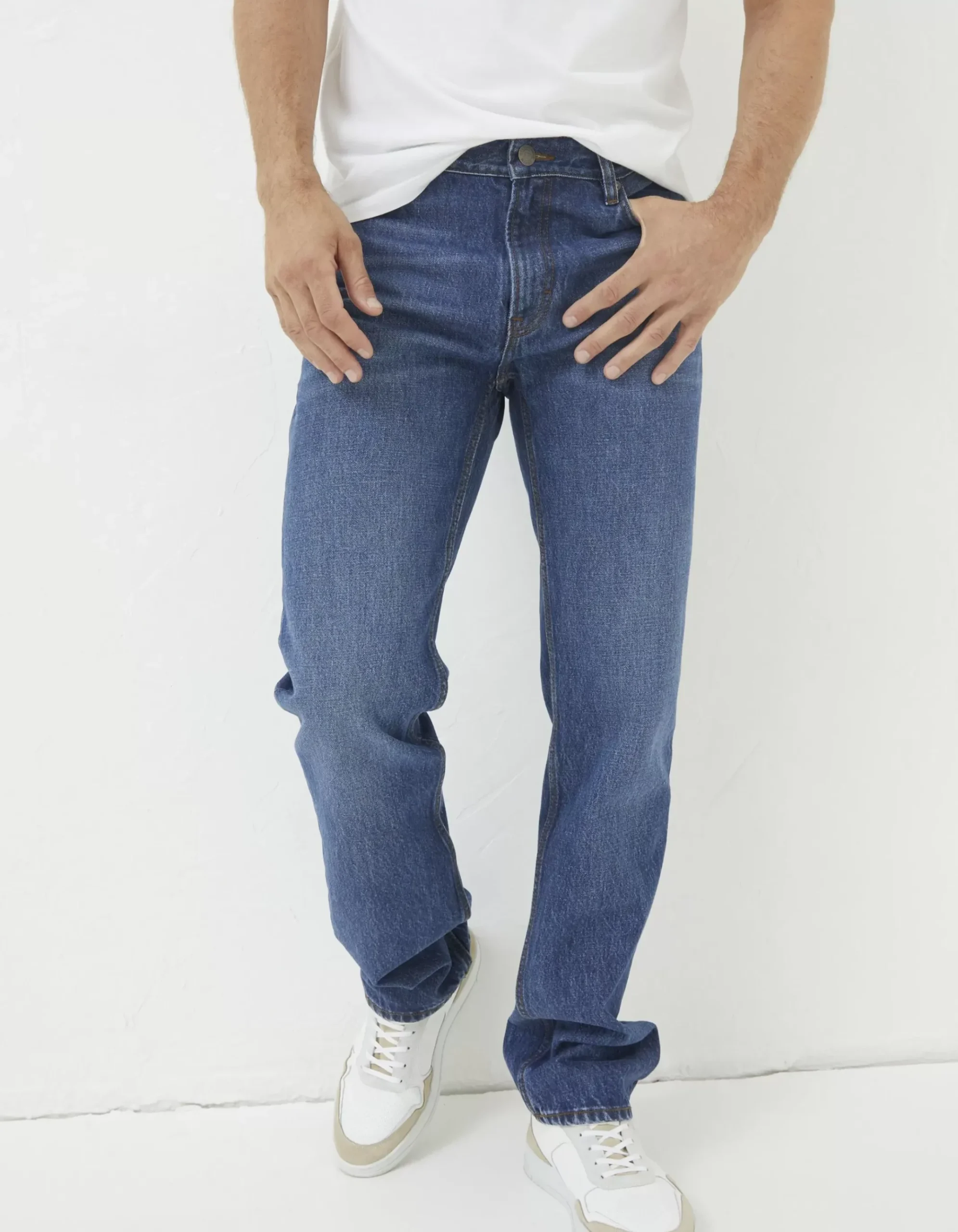 Straight Fit Jeans