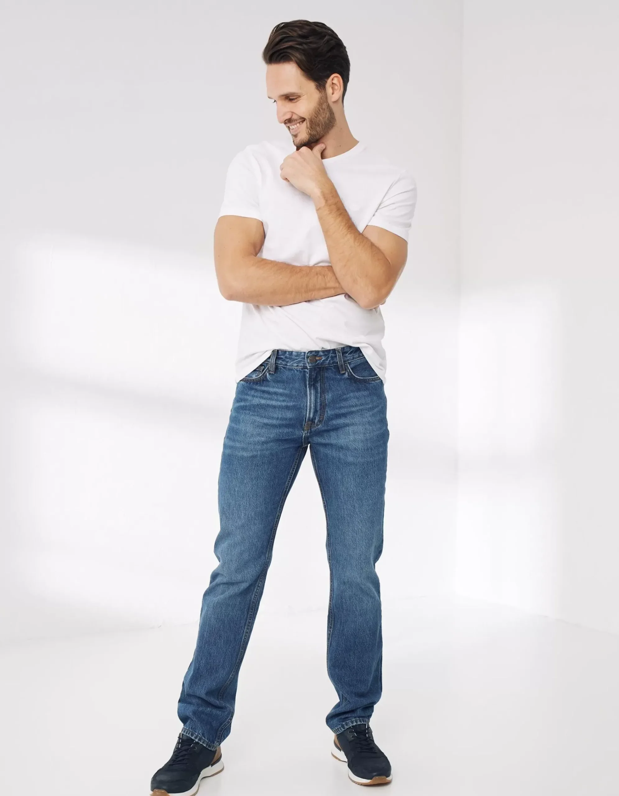 Straight Stone Wash Jeans
