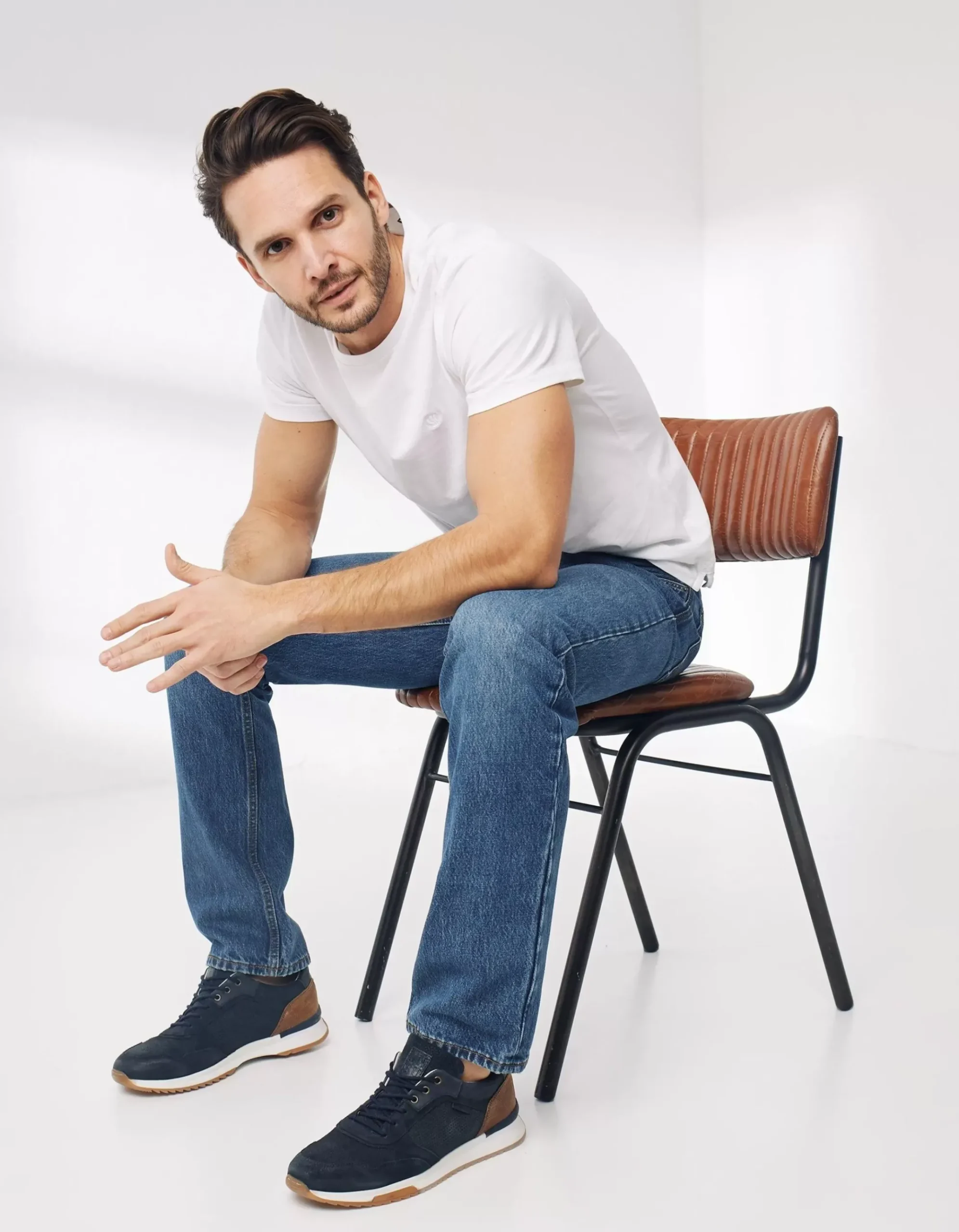 Straight Stone Wash Jeans