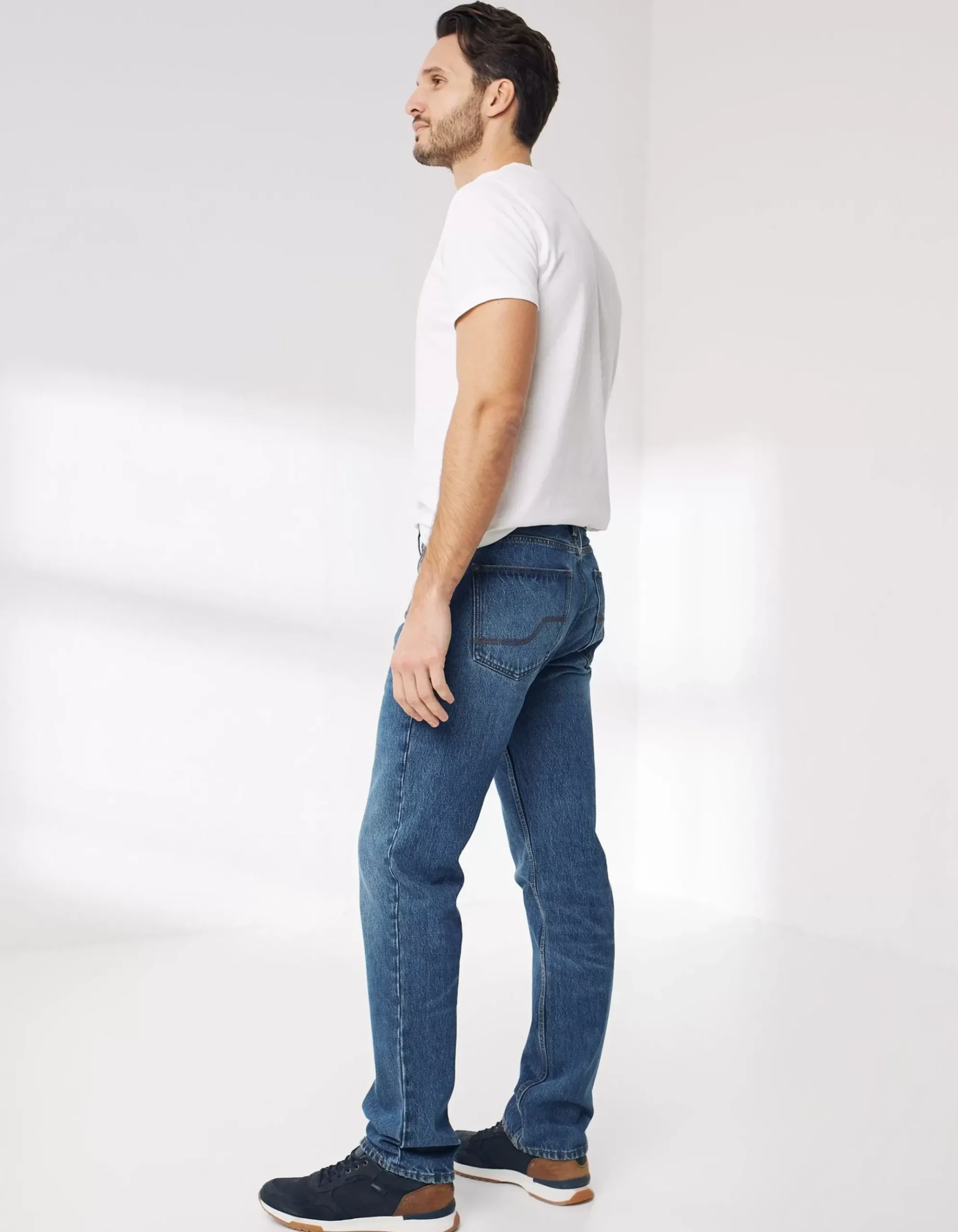 Straight Stone Wash Jeans