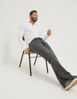 Straight Wash Jeans