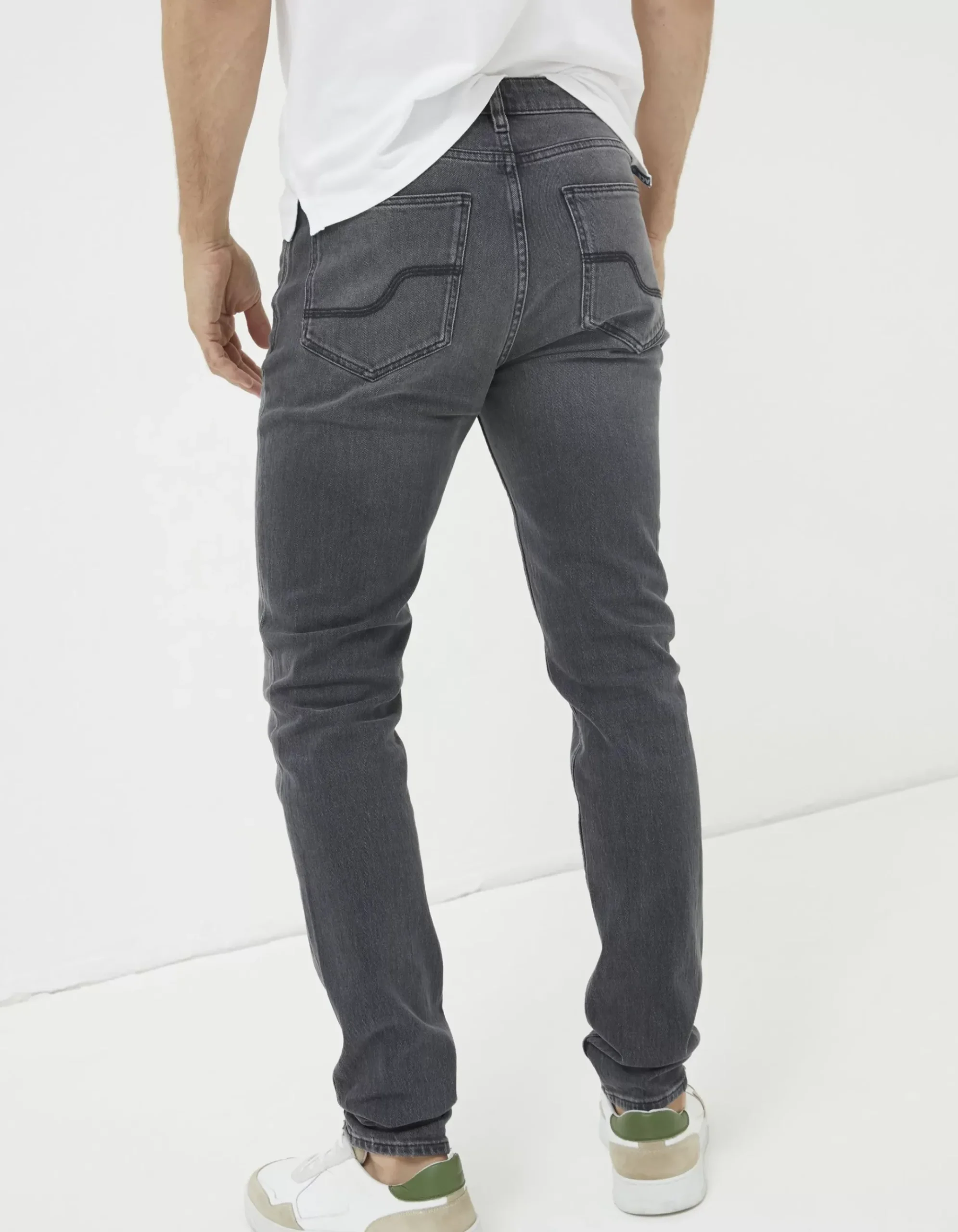 Super Slim Fit Jeans