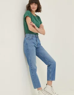Sutton Straight Cropped Jeans