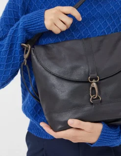 The Amberly Shoulder Bag