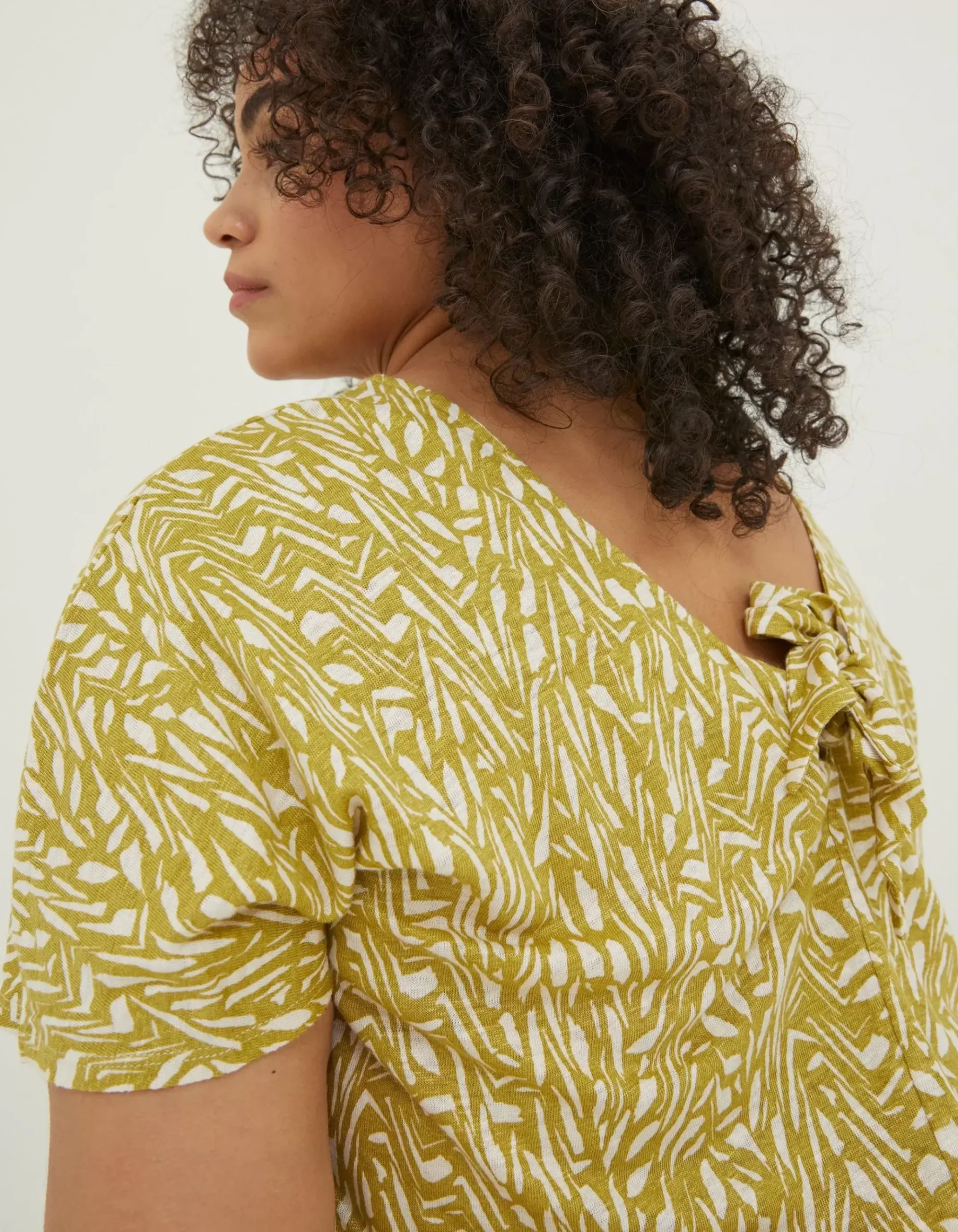 Tie Back Paint Linen T-Shirt