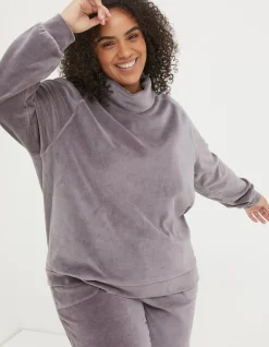 Verity Velvet Funnel Top