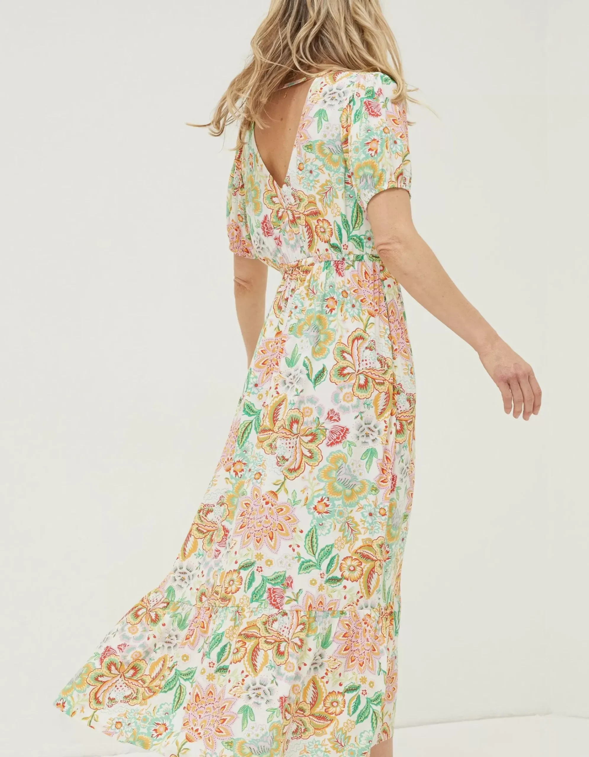 Vivvie Paradise Midi Dress